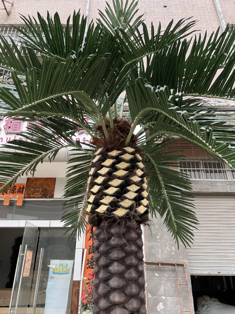 High Quality Cutomized Palm Tree Garden Decoration Artificial Coconut Tree for Decorations